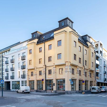 Roost Pakkahuone - 3h, autopaikka ja sauna Apartment Oulu Bilik gambar